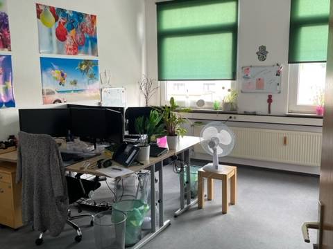 Ruhige, abschließbare Büroräume in Bürogemeinschaft in — Bild 3