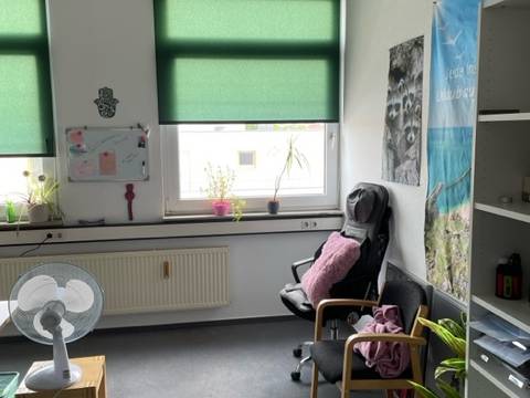 Ruhige, abschließbare Büroräume in Bürogemeinschaft in — Bild 2