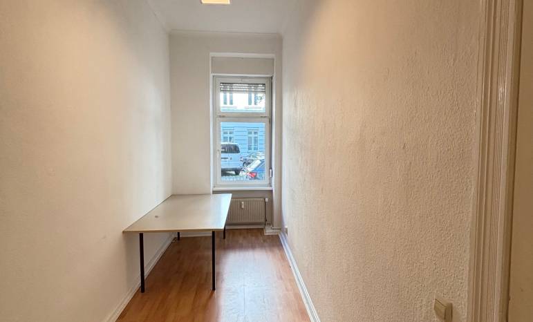 Bürozimmer 12m²