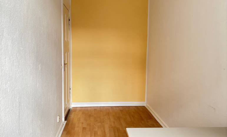 Bürozimmer 12m²
