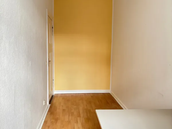 Abschließbares Büro in Berlin (Neukölln) – Helle Bürozimmer in ruhiger Bürogemeinschaft in Berlin Neukölln — Bild 3