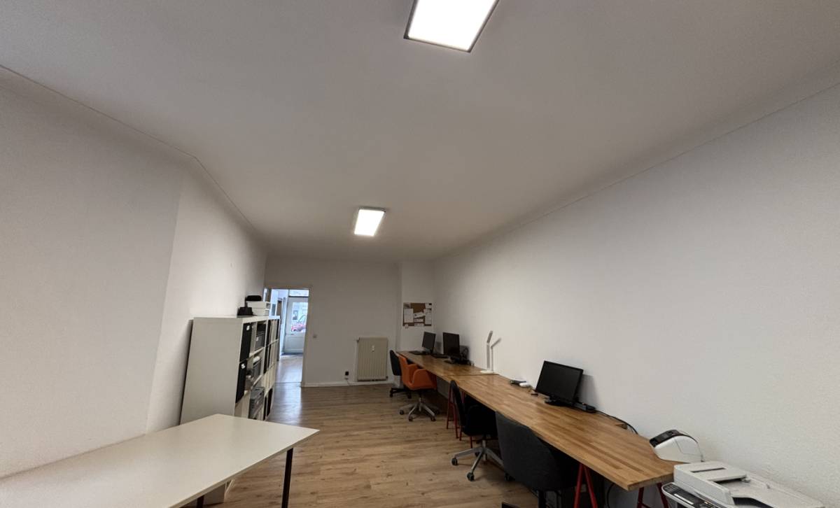 Bürozimmer 30m²