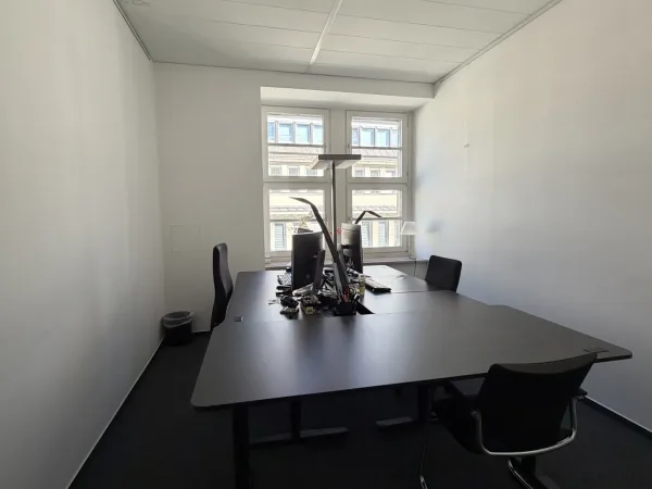 Abschließbares Büro in Hamburg (Altstadt) – Kreative Bürogemeinschaft in Hamburg Mitte — Bild 2