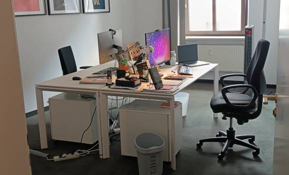 Heller Büroraum in charmanter Bürogemeinschaft Altstadt-Lehel