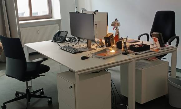 Heller Büroraum in charmanter Bürogemeinschaft Altstadt-Lehel