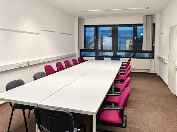 Abschließbares Büro in Leverkusen (Wiesdorf) – Modernes Business Center mit Coworking in Leverkusen-Wiesdorf — Bild 5