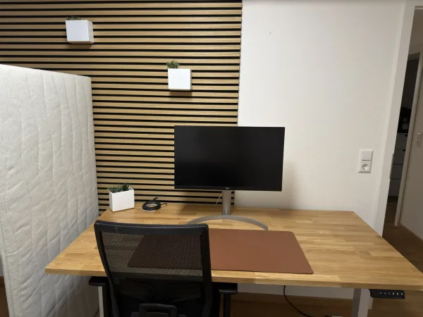 Schreibtischplatz in Wangen im Allgäu – Helle Bürogemeinschaft im 3.OG in Wangen im Allgäu — Bild 4
