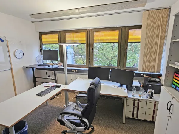 Abschließbares Büro in Ottobrunn (Unterbiberg) – Flexibles Arbeiten auch für Oneman-Businesses in Stadtnähe mieten — Bild 1