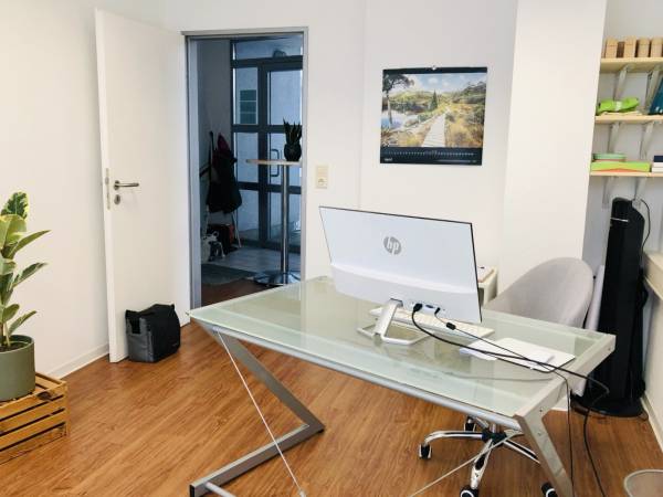 Tagespass in Stuttgart (Möhringen) – Heller Büro- & Beratungsraum in Bürogemeinschaft Stuttgart-Möhringen — Bild 2