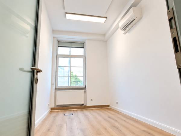 Abschließbares Büro in Frankfurt am Main (Frankfurt-Ostend) – Moderne Büros & Coworking im trendigen Ostend, Frankfurt am Main — Bild 1