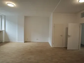 Zentrale Bürogemeinschaft mit Einzelbüros in Düsseldorf-Stadtmitte