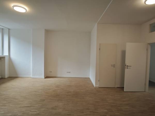 Abschließbares Büro in Düsseldorf (Stadtmitte) – Zentrale Bürogemeinschaft mit Einzelbüros in Düsseldorf-Stadtmitte — Bild 3