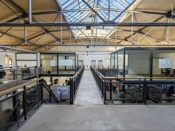 Schreibtischplatz in Berlin (Reinickendorf) – Kreativer Büro-Campus mit Design-Offices in Berlin-Reinickendorf — Bild 1