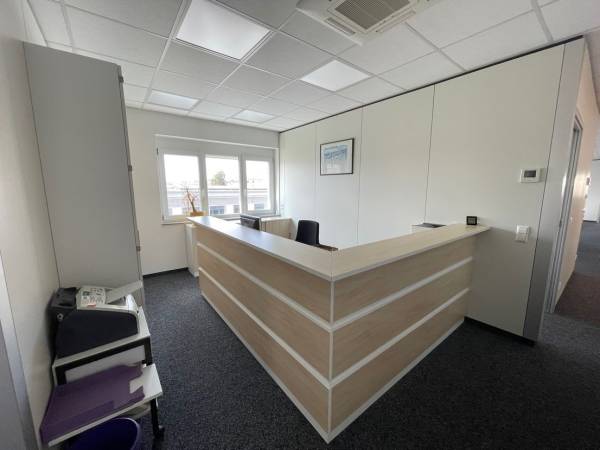 Abschließbares Büro in Asperg – Attraktive und repräsentative Büroetage in Asperg — Bild 2