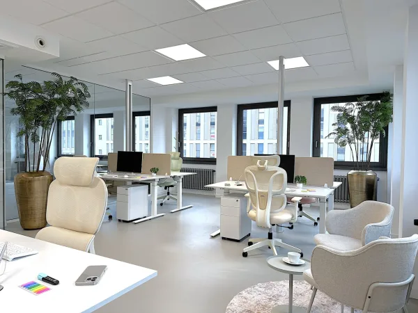 Abschließbares Büro in Köln (Altstadt-Süd) – Modernes Flex-Office & Coworking Space in Köln Altstadt-Süd — Bild 4