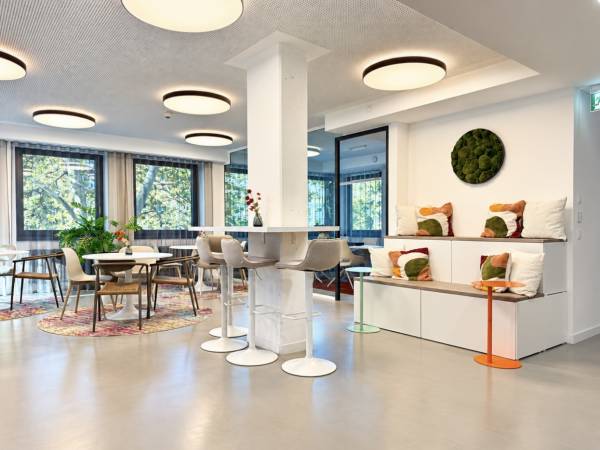Abschließbares Büro in Köln (Altstadt-Süd) – Modernes Flex-Office & Coworking Space in Köln Altstadt-Süd — Bild 8