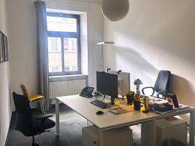 Heller Büroraum in charmanter Bürogemeinschaft Altstadt-Lehel