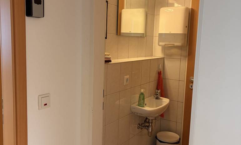 Gepflegtes WC auf der Etage