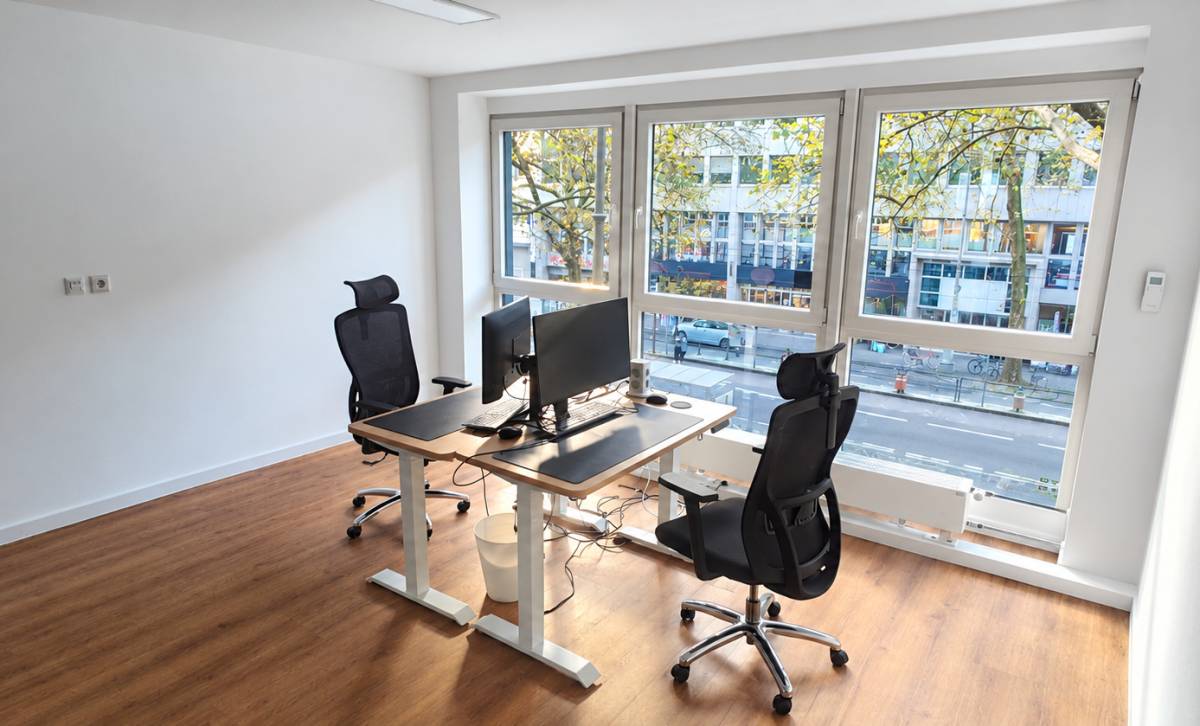 Brandneue Bürogemeinschaft mit großer Terrasse in Köln-Innenstadt