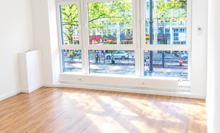 Brandneue Bürogemeinschaft mit großer Terrasse in Köln-Innenstadt