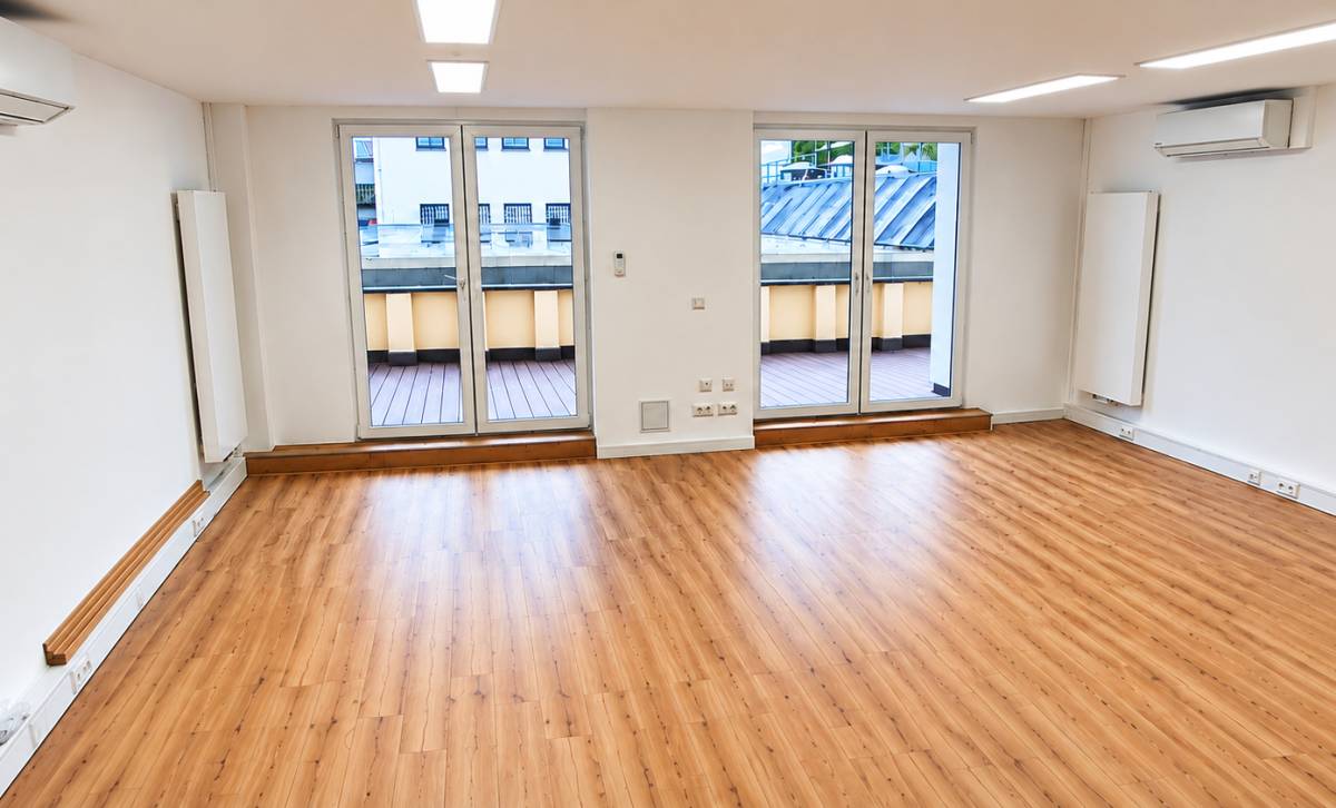 Brandneue Bürogemeinschaft mit großer Terrasse in Köln-Innenstadt