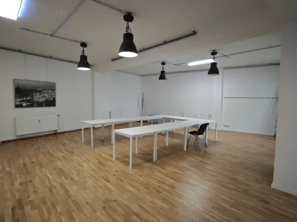 Abschließbares Büro in Düsseldorf (Stadtmitte) – Zentrale Bürogemeinschaft mit Einzelbüros in Düsseldorf-Stadtmitte — Bild 5