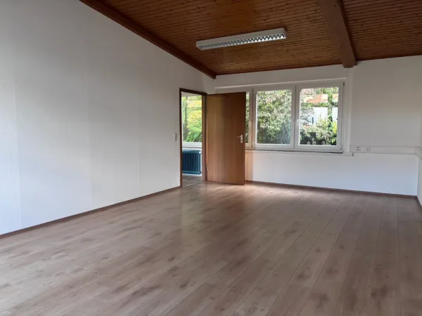 Bürofläche in Böblingen (Weststadt) – Eigene abgeschlossene Büro oder Praxisfläche in Böblingen Weststadt — Bild 6