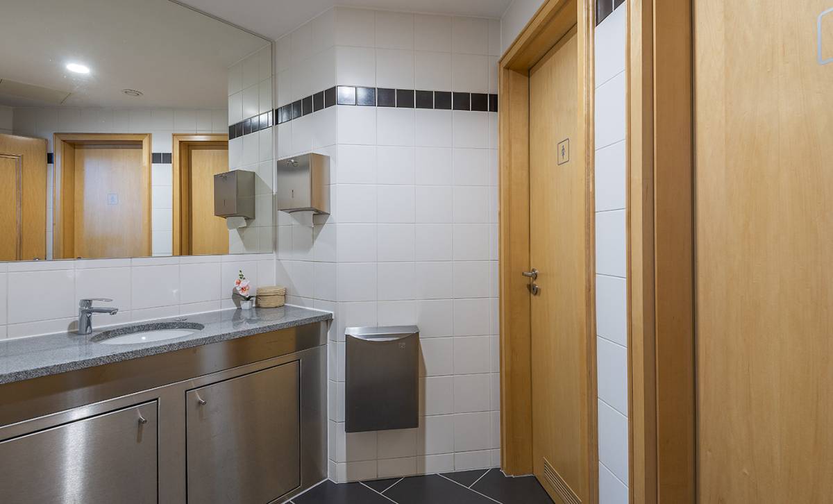 WC