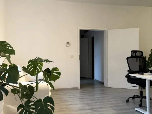 Abschließbares Büro in Berlin (Prenzlauer Berg) – Helle Bürogemeinschaft in Berlin-Prenzlauer Berg — Bild 8