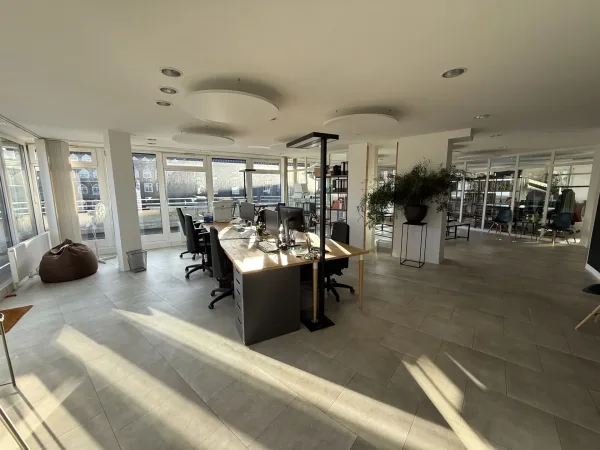 Bürofläche in Hamburg (Altstadt) – Helle Bürofläche mit Weitblick in Hamburg Mitte — Bild 6