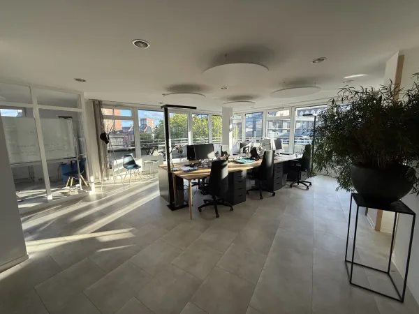 Bürofläche in Hamburg (Altstadt) – Helle Bürofläche mit Weitblick in Hamburg Mitte — Bild 4