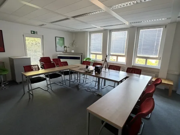 Abschließbares Büro in Köln (Innenstadt) – Stilvolle Büroräume im Kölner Agnesviertel — Bild 4