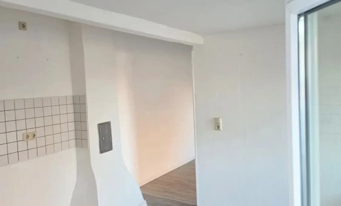 Helle Bürofläche in Dachgeschoss-Bürogemeinschaft in Saarbrücken-Mitte