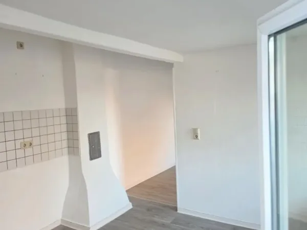 Bürofläche in Saarbrücken (Mitte) – Helle Bürofläche in Dachgeschoss-Bürogemeinschaft in Saarbrücken-Mitte — Bild 5