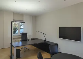 Einzelbüro mit Besprechungsbereich – Foto 2