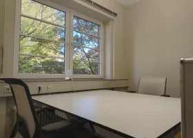 Büro mit zwei Arbeitsplätzen [2] – Foto 3