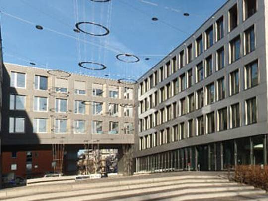 Modernes Coworking & Büros mit Panoramablick in — Bild 4