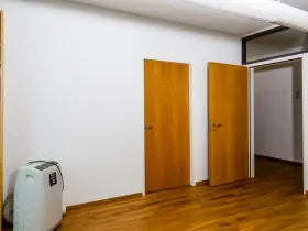 Heller Büroraum in moderner Bürogemeinschaft in Stuttgart-Bad