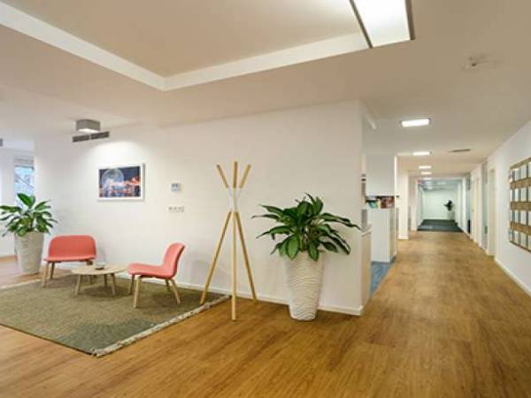 Modernes Business Center & Coworking in Düsseldorf-Carlstadt — Bild 4