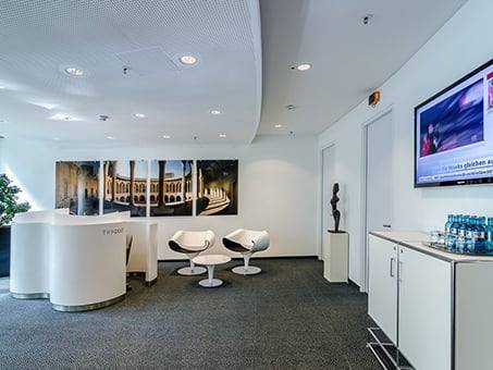 Moderne Büros & Coworking Space mit Rheinblick in — Bild 8
