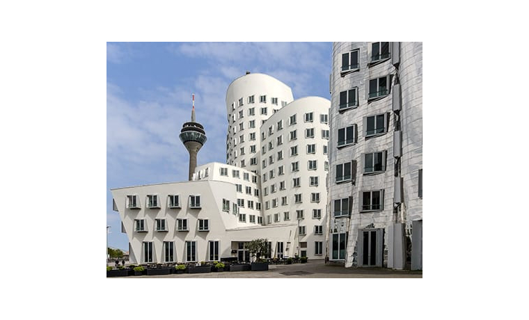 Büroräume Neuer Zollhof Düsseldorf Hafen
