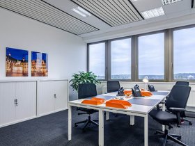 Flexible Büroräume und Büroplätze in verkehrsgünstiger Lage