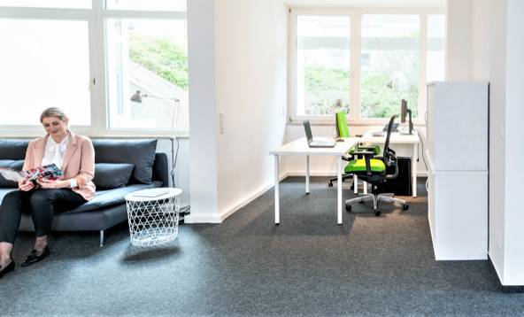 Exklusiver Coworking Space mit Blick über Stuttgart-Gänsheide