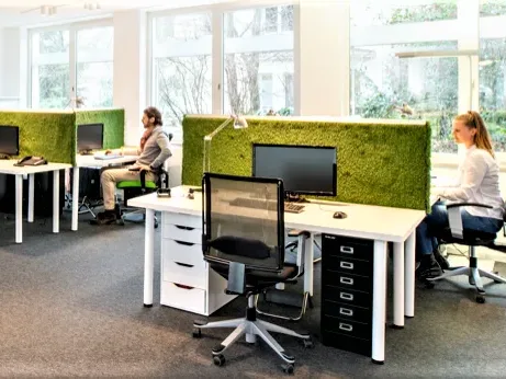 Schreibtischplatz in Stuttgart (Gänsheide) – Exklusiver Coworking Space mit Blick über Stuttgart-Gänsheide — Bild 1