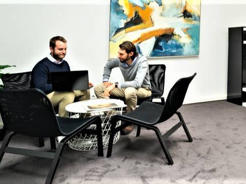 Exklusive Coworking-Arbeitsplätze mit Blick in Stuttgart-Ost — Bild 4