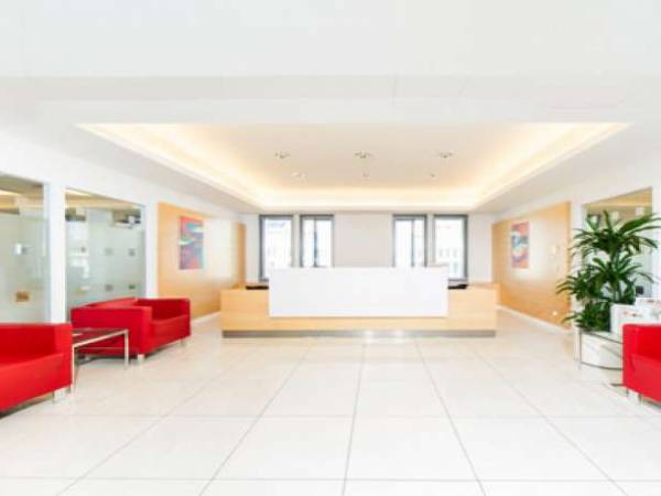 Repräsentatives Business Center in historischem Gebäude in — Bild 5