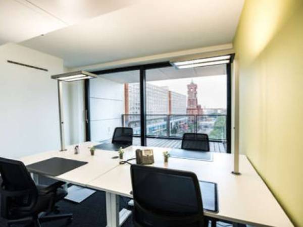 Helle Büros & Coworking im Business Center am Alexanderplatz, — Bild 4