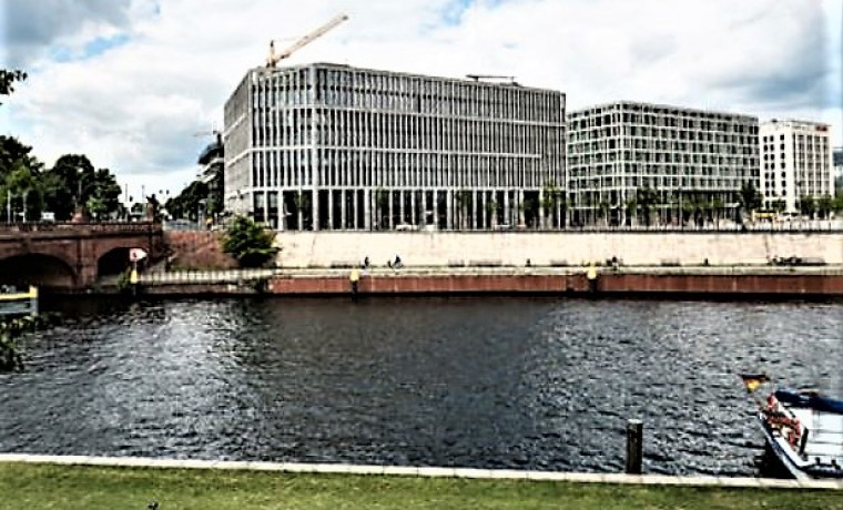 Bürogemeinschaft Rahel-Hirsch-Strasse Berlin Mitte