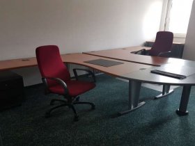 Hochwertige Büroräume in Roth mieten