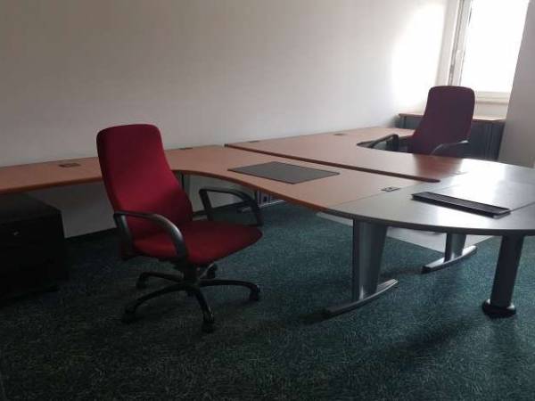 Bürogemeinschaft mit flexiblen Büroräumen in Roth — Bild 3